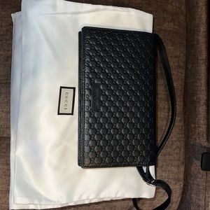 Gucci crossbody wallet bag